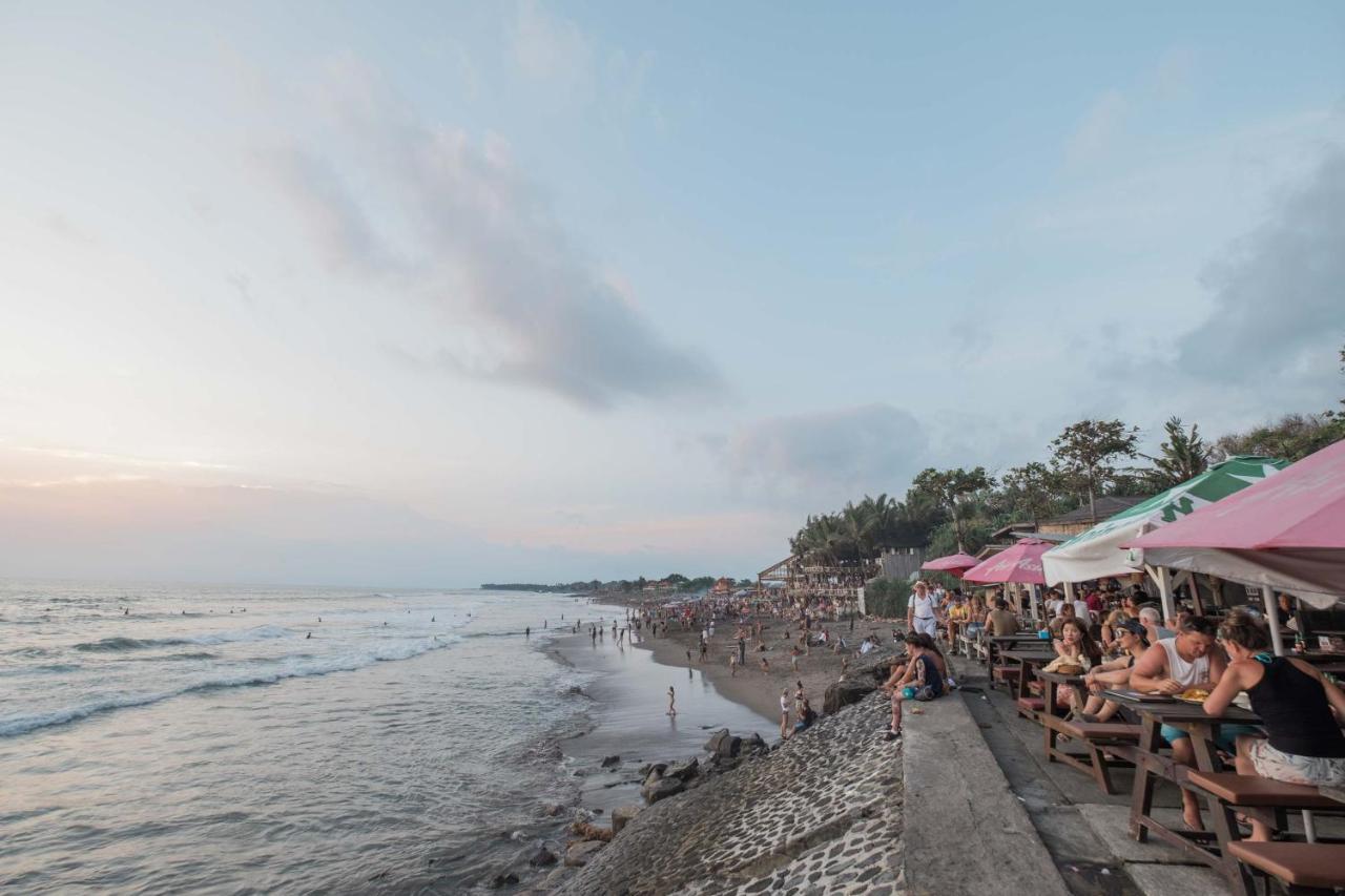 Caroline Guest House Canggu  Exterior photo