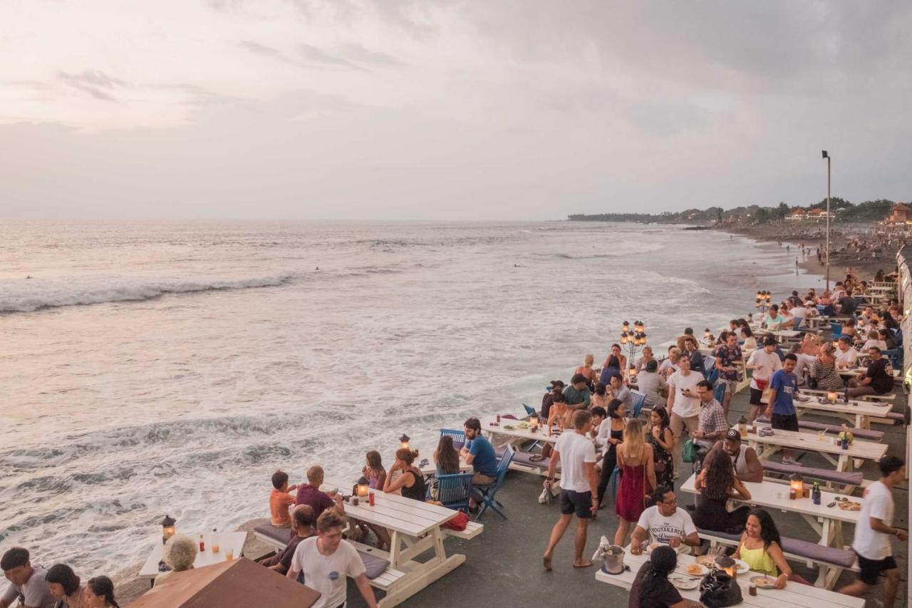 Caroline Guest House Canggu  Exterior photo