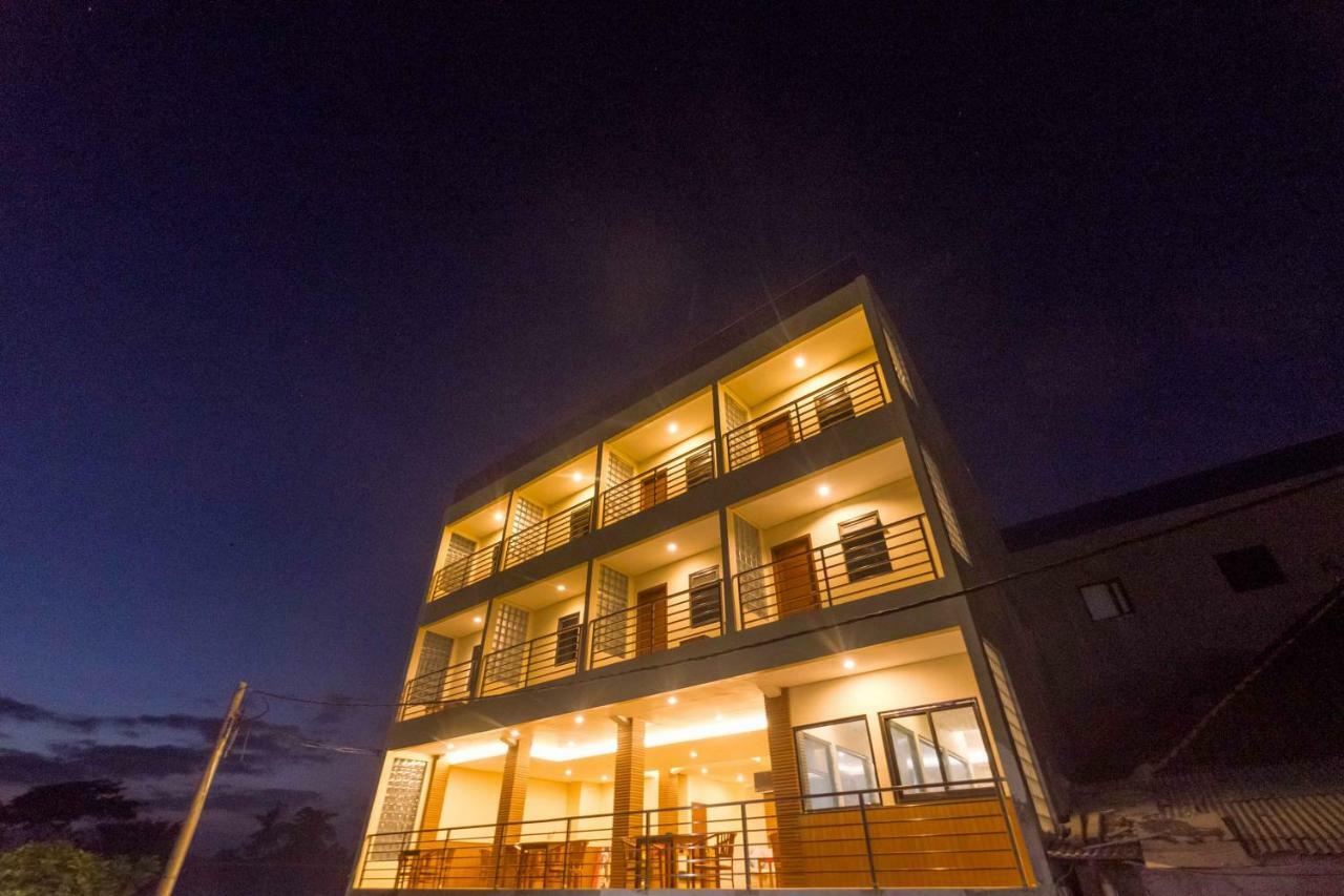 Caroline Guest House Canggu  Exterior photo